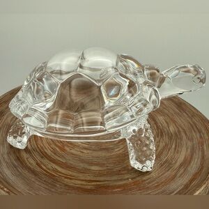 Vintage Large Crystal Clear Glass Turtle Tortoise Figurine Paperweight